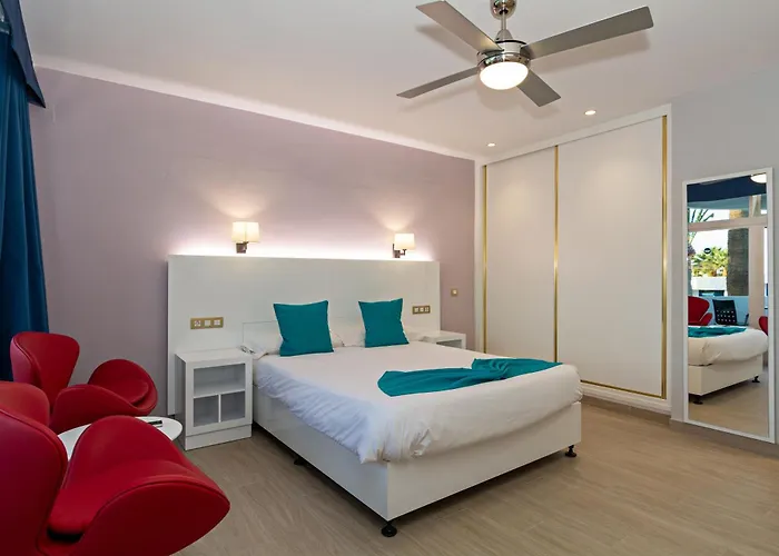 Panorama Adults Only